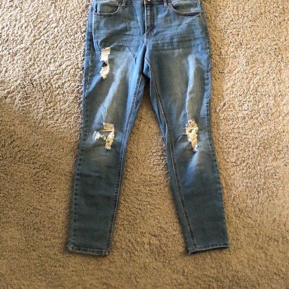 Overalls - Picture 3 of 4